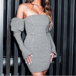 Naked Wardrobe Gingham Print Puff Sleeve Mini Dress (L)